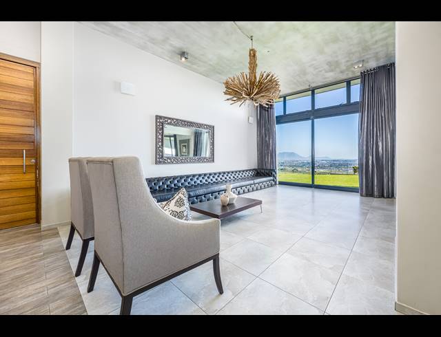 1,060,000M² FARM FOR SALE IN STELLENBOSCH FARMS